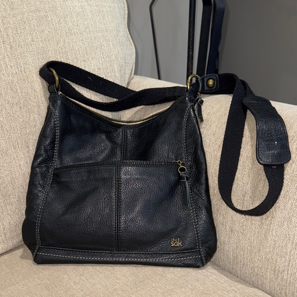 The Sak Black Leather Shoulder Bag